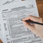 Erste steuererklärung – Erster Job & Steuern (Symbolbild: Kostenloses Stock Foto zu 1040-NR-EZ, abzüge, auffüllen)